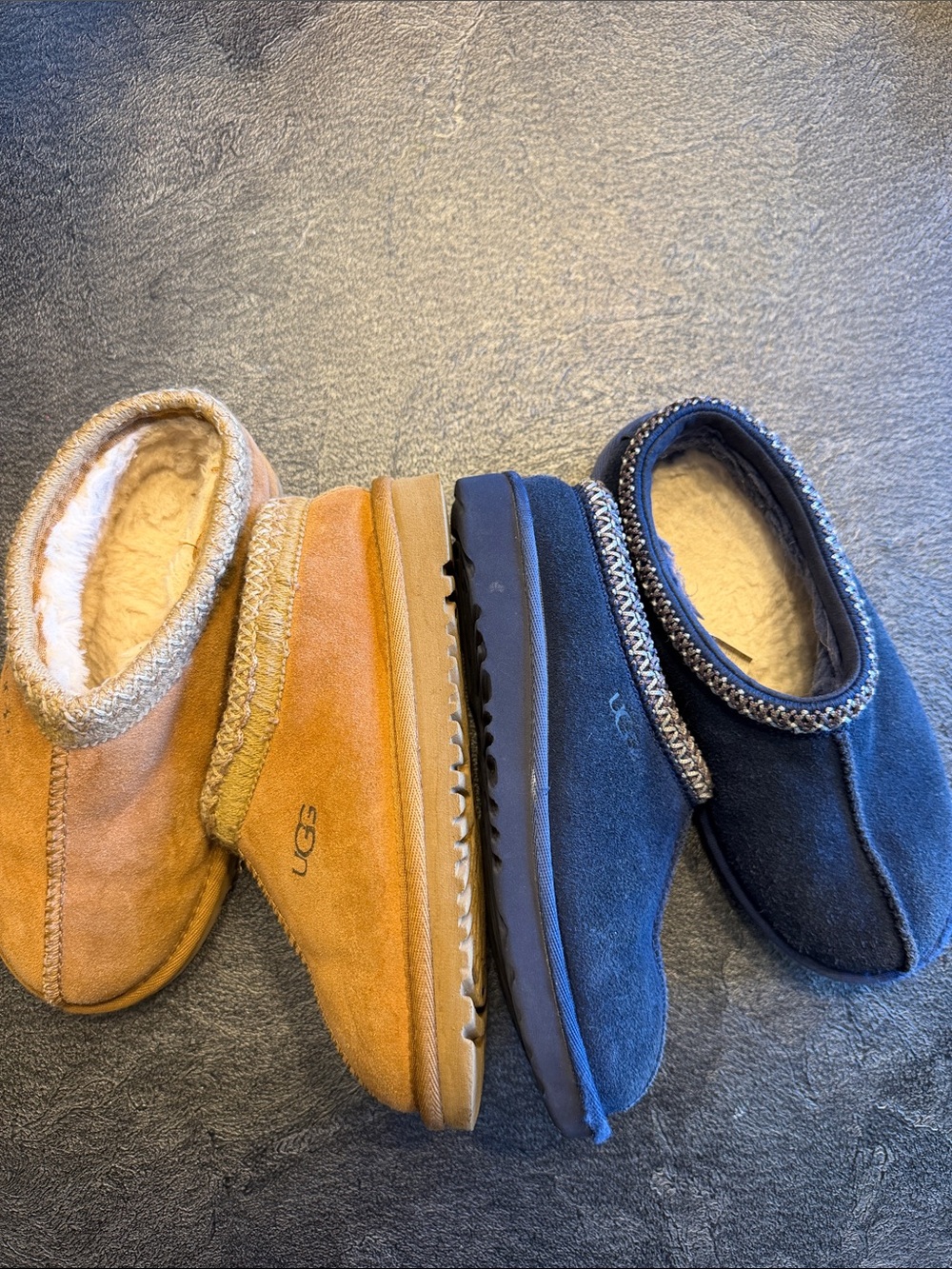 UGG Kids size 2 - Chestnut & Navy